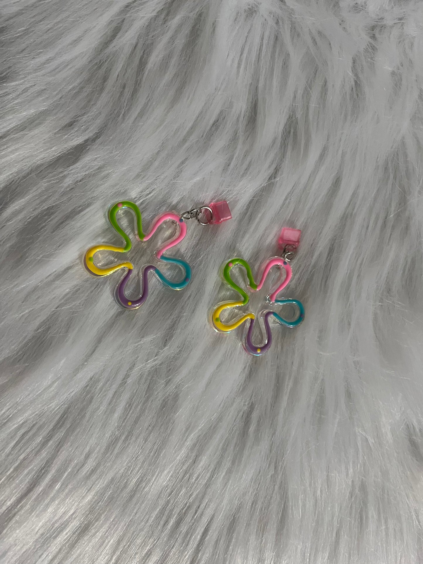 Flower Dust Plug Charm